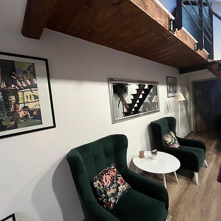 Jokai Apartman Komárno Esterno foto
