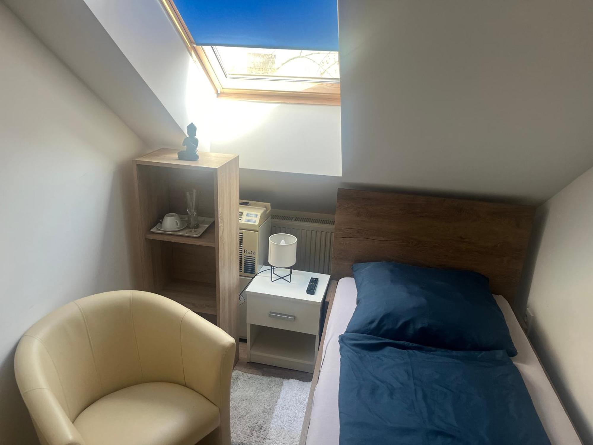Jokai Apartman Komárno Esterno foto